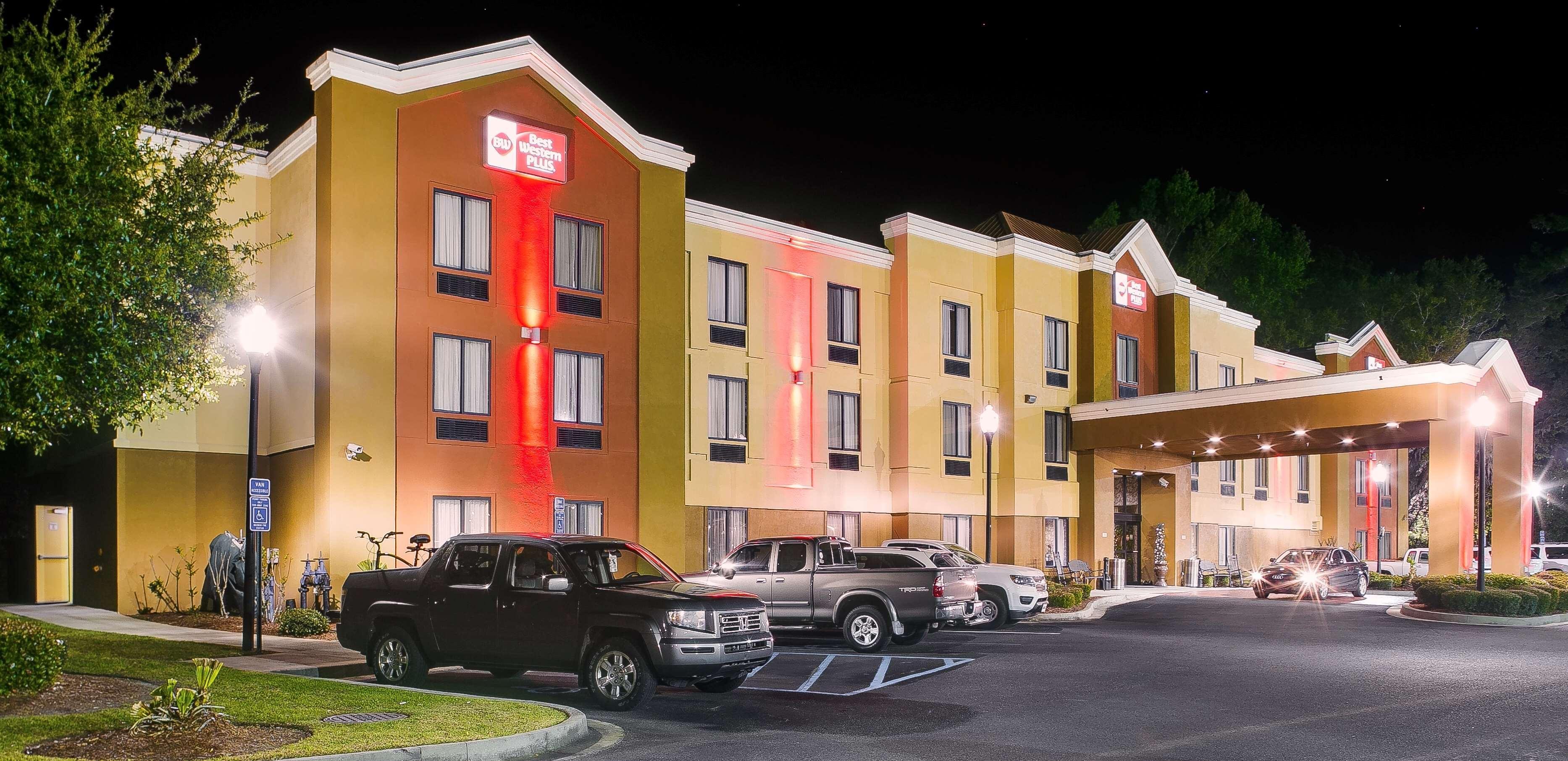 Best Western Plus Richmond Hill Inn Exterior foto