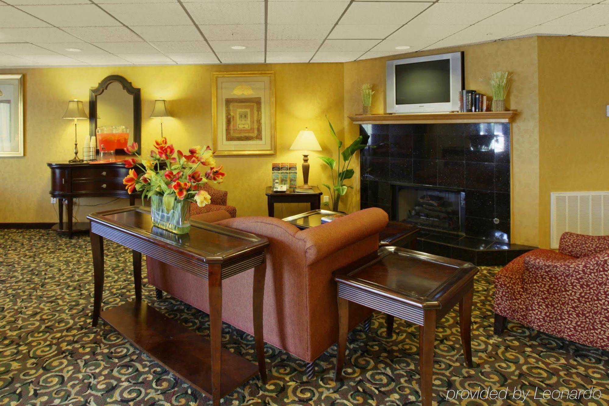 Best Western Plus Richmond Hill Inn Exterior foto